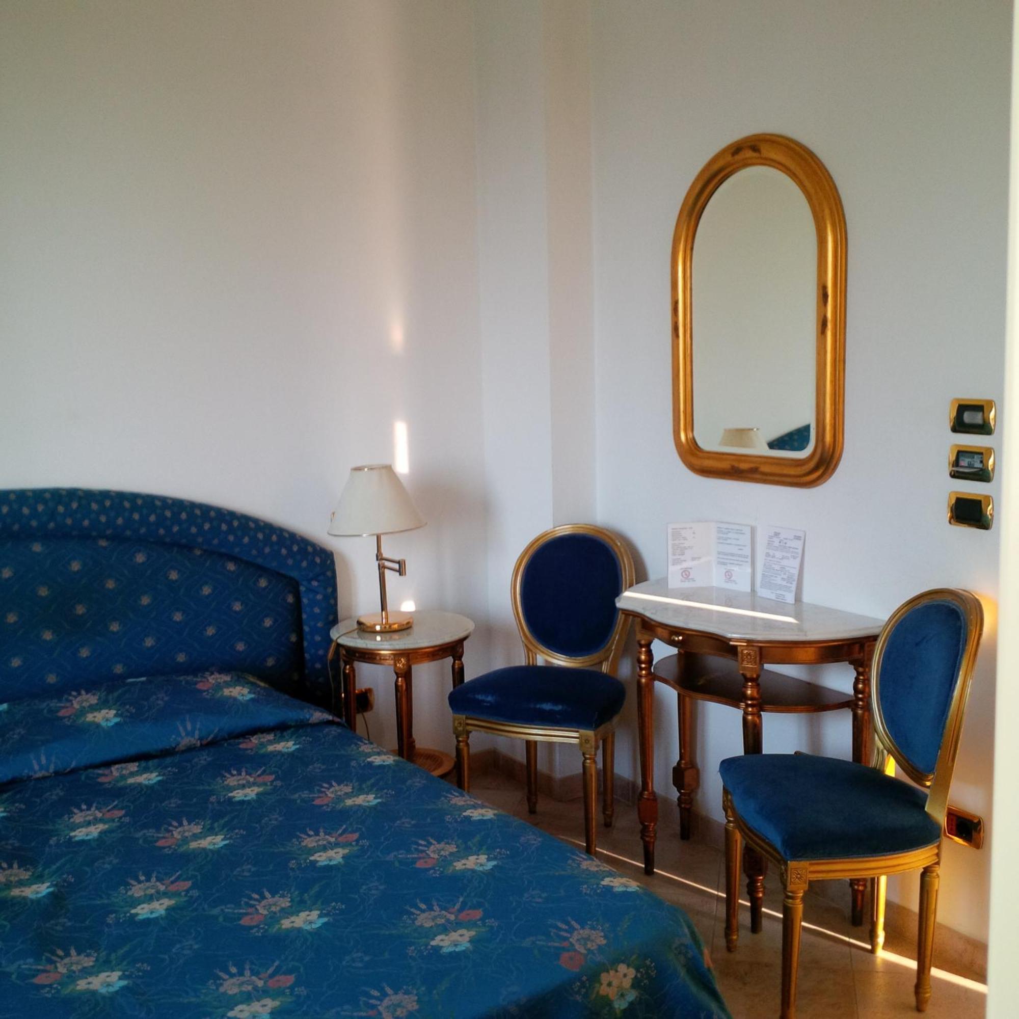 Hotel Da Vito Campagna Lupia Room photo