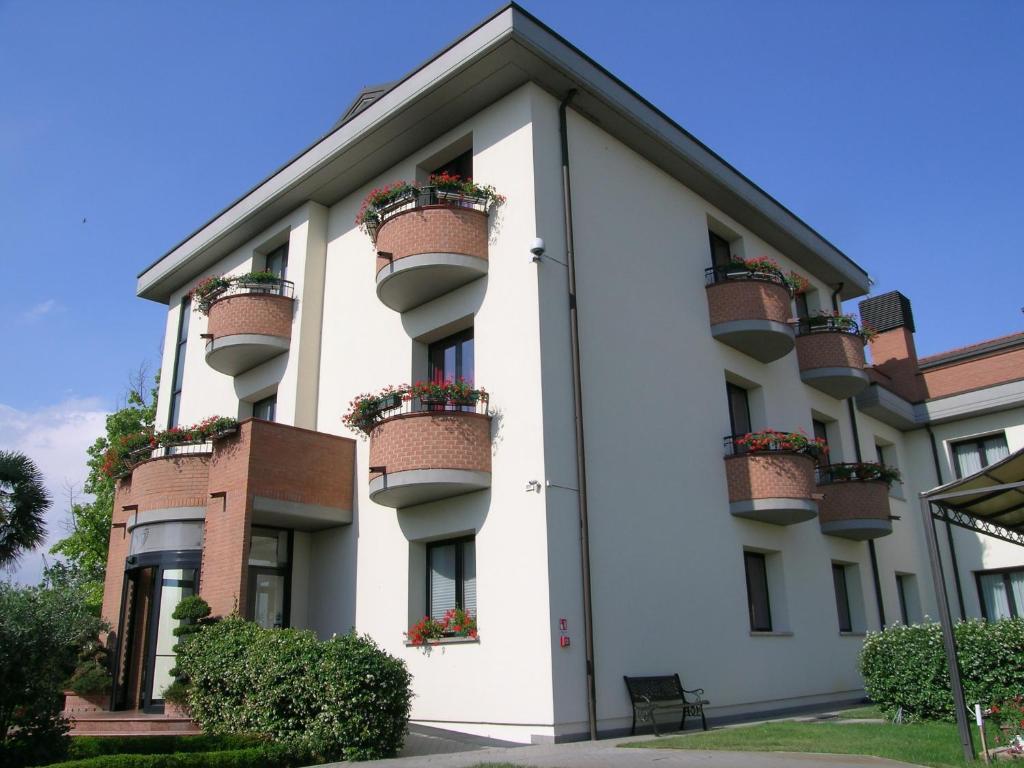 Hotel Da Vito Campagna Lupia Exterior photo