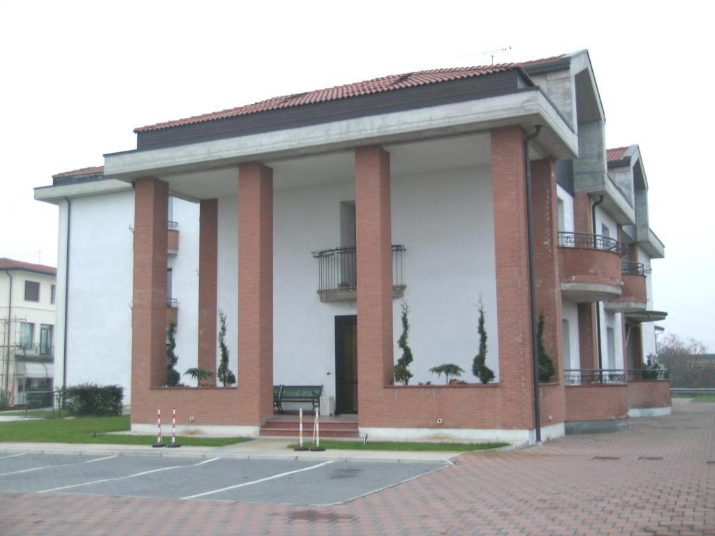 Hotel Da Vito Campagna Lupia Exterior photo